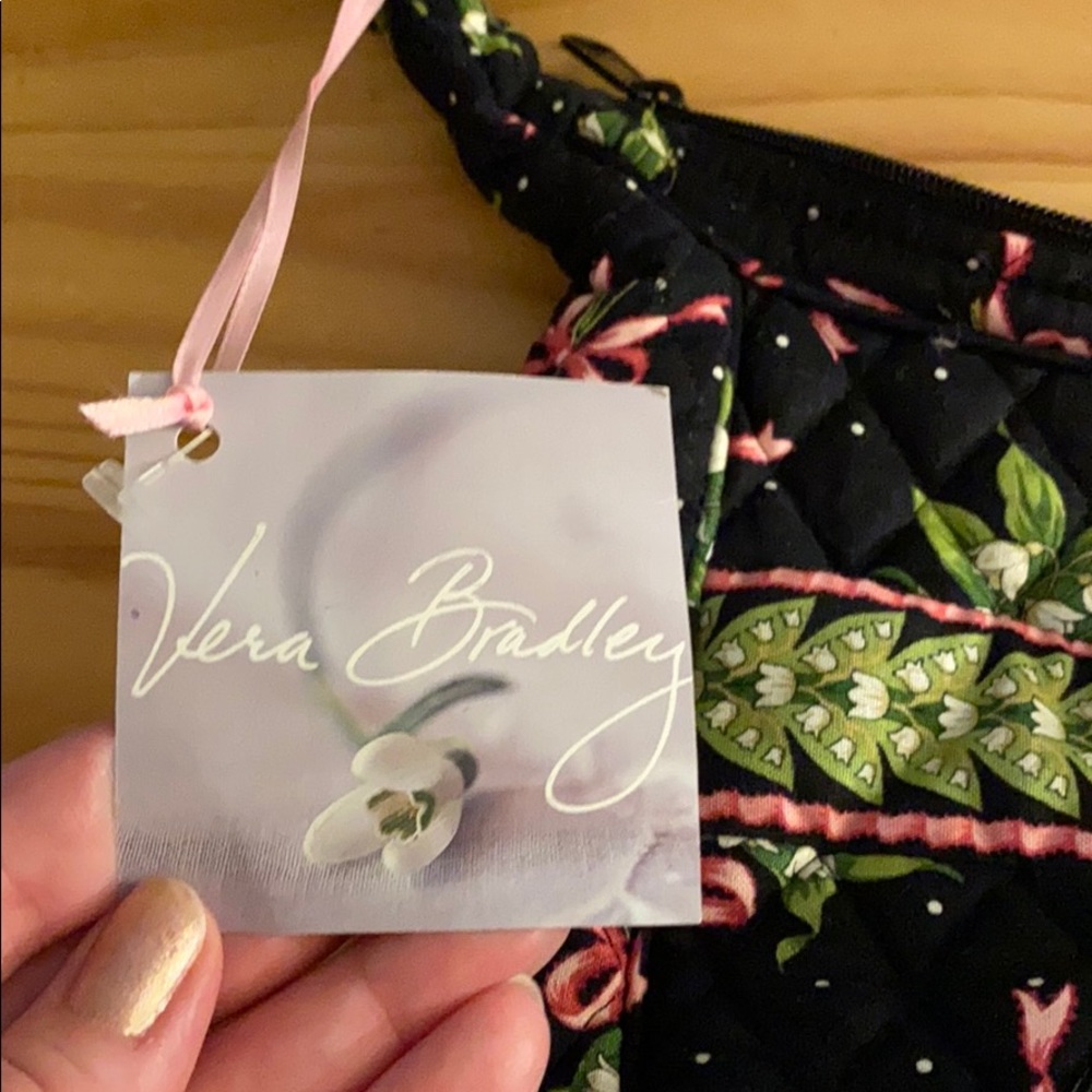 Vera Bradley Purse and matching wallet - Picture 10 of 10